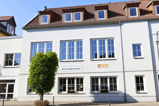 Begegnungs- und Beratungszentrum des ASB in Cossebaude: Außenansicht